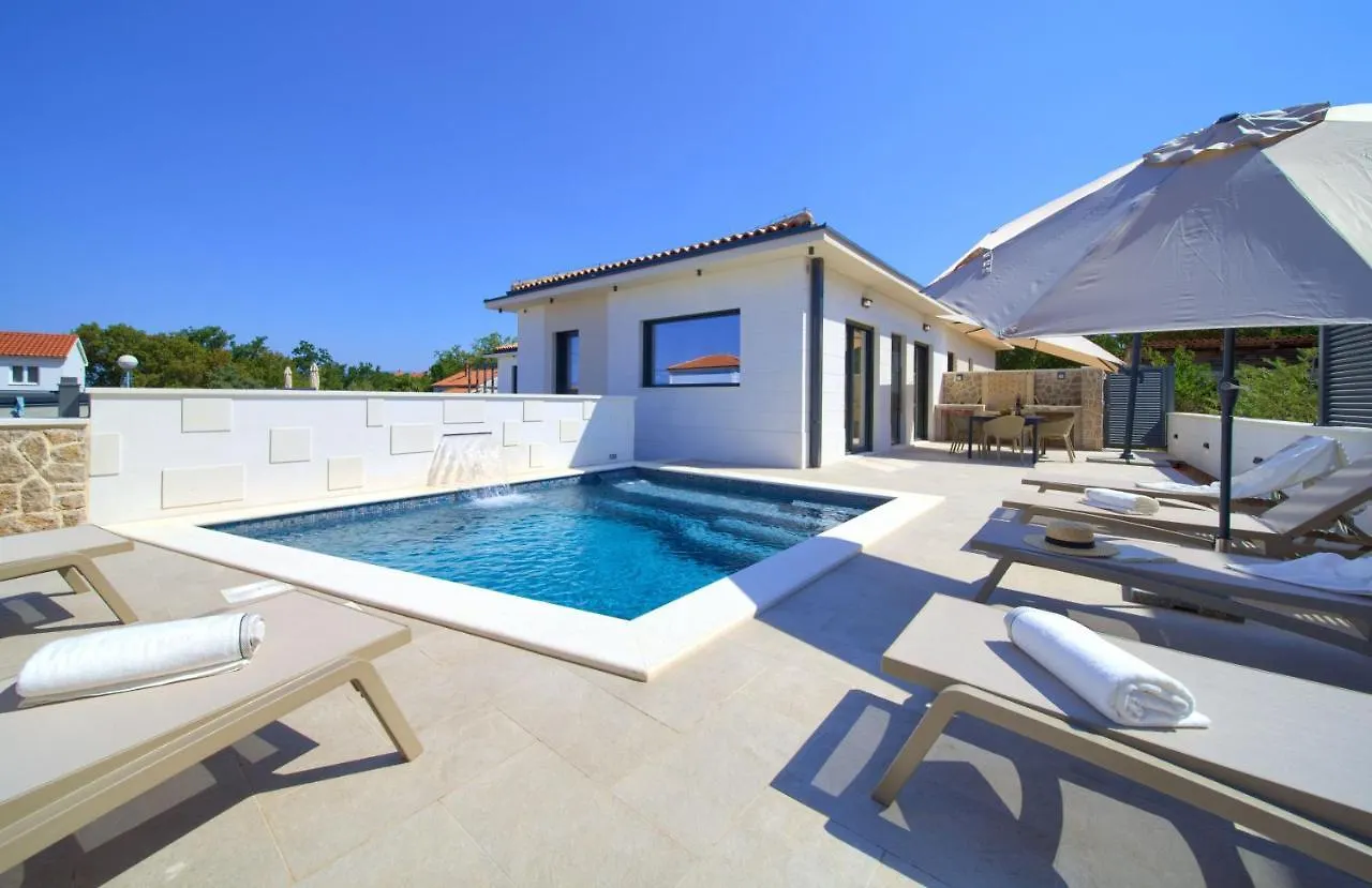 Villa Quarnaro With Heated Pool Omisalj 0*,  Croatia