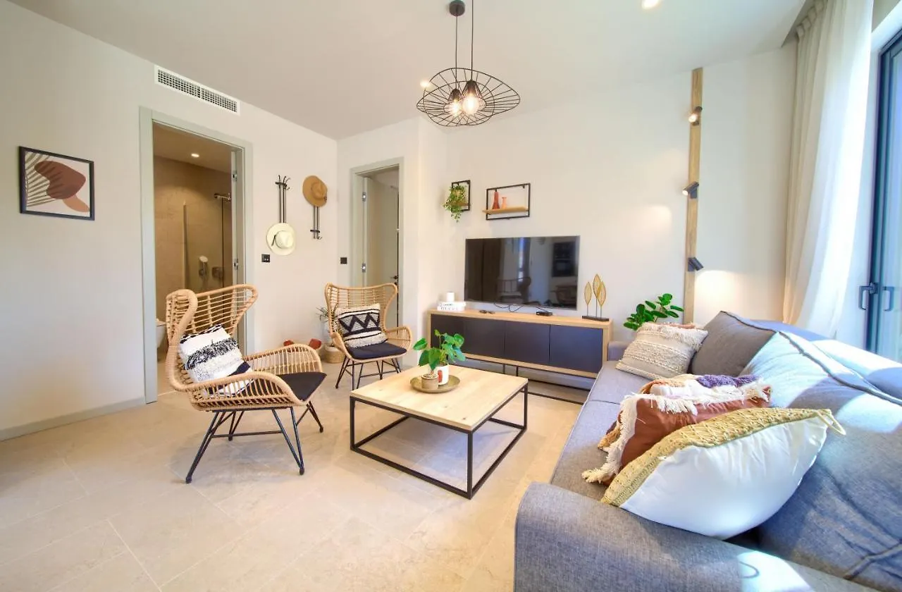 Villa Quarnaro With Heated Pool Omisalj 0*,