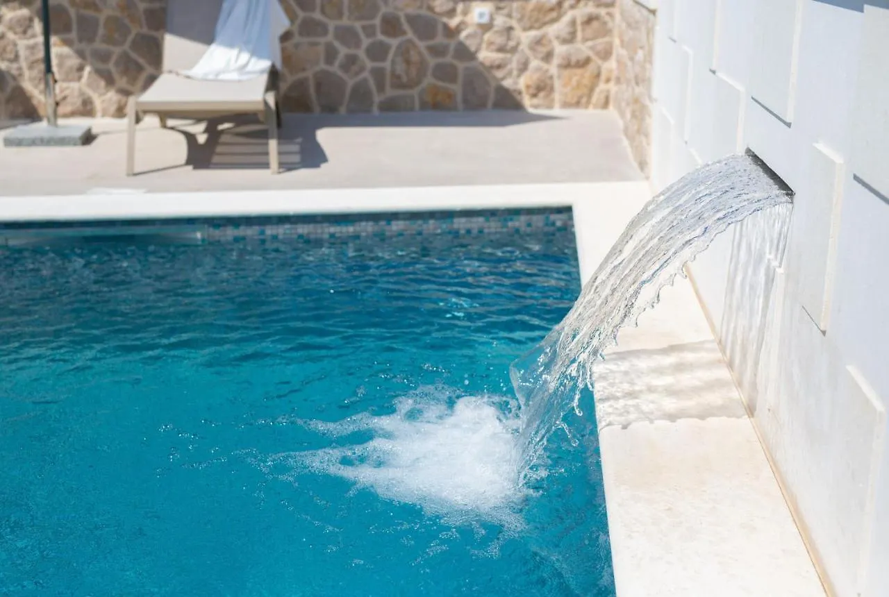 Villa Quarnaro With Heated Pool Omisalj Holiday home