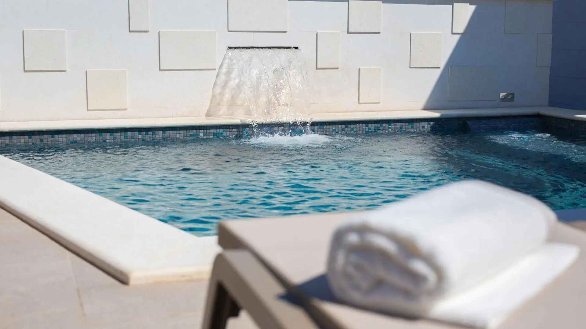 Villa Quarnaro With Heated Pool Omisalj